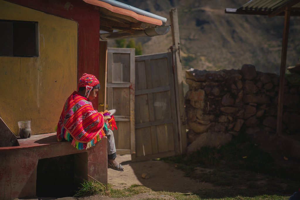 Willoc-Alto-Community-Killa-Expeditions-Nate-Luebbe-school-kids-8