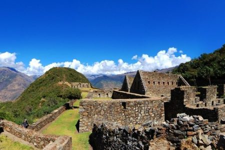 CHOQUEQUIRAO TREK 5 Days 4 Nights